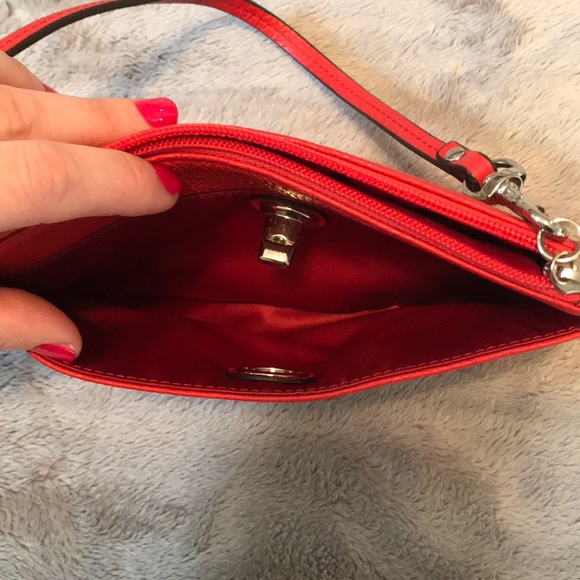 Coach mini clutch wallet - Picture 2 of 4